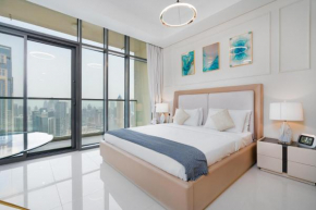 Lux BnB Aykon Tower I Skyline Canal Views